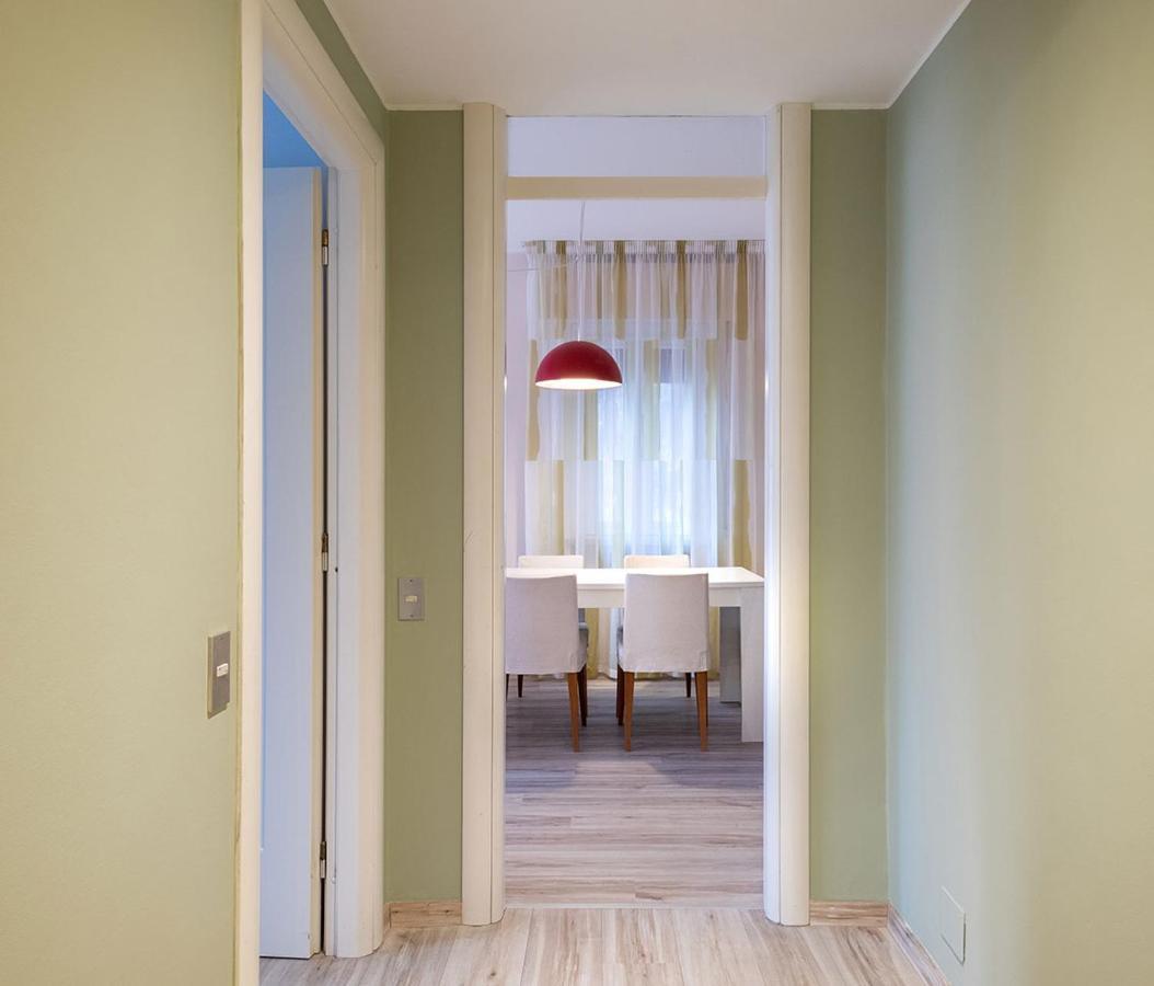 Lake View With Aircon - 5 Minutes From The Beach! Бренцоне-суль-Гарда Экстерьер фото